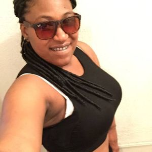 Meet your Posher, Aisha